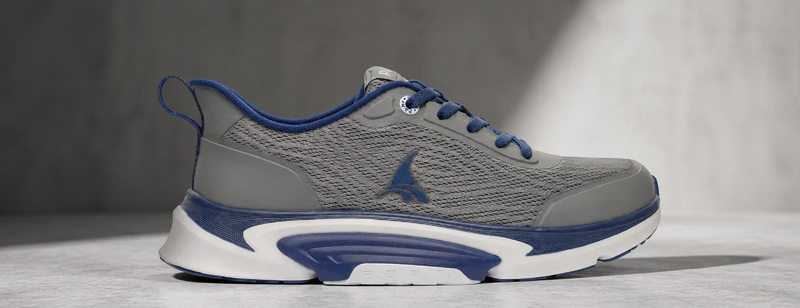 Mesh fabric sneakers 
