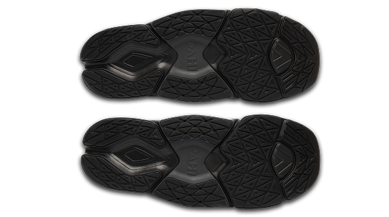 Theon Suede Coal Anthracite Mens Bottom View Of Both Shoe